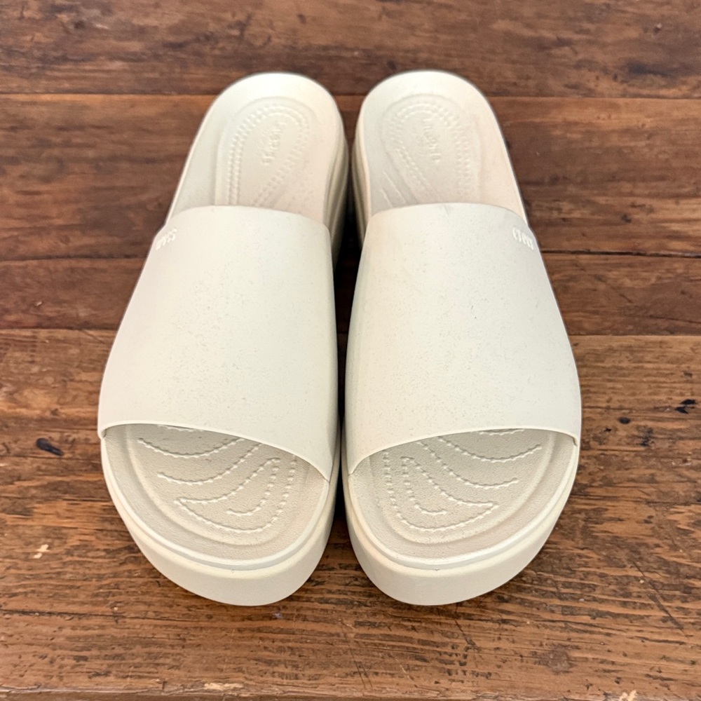 Crocs Cream Brooklyn Slide Platform Sandal Size 11 - Picture 3 of 8
